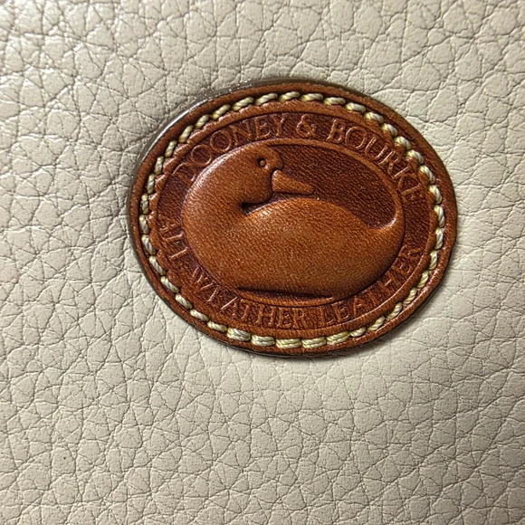 Vintage Dooney & Bourke AWL Crossbody Bag Cream Tan | Rehab Project - Picture 4 of 6